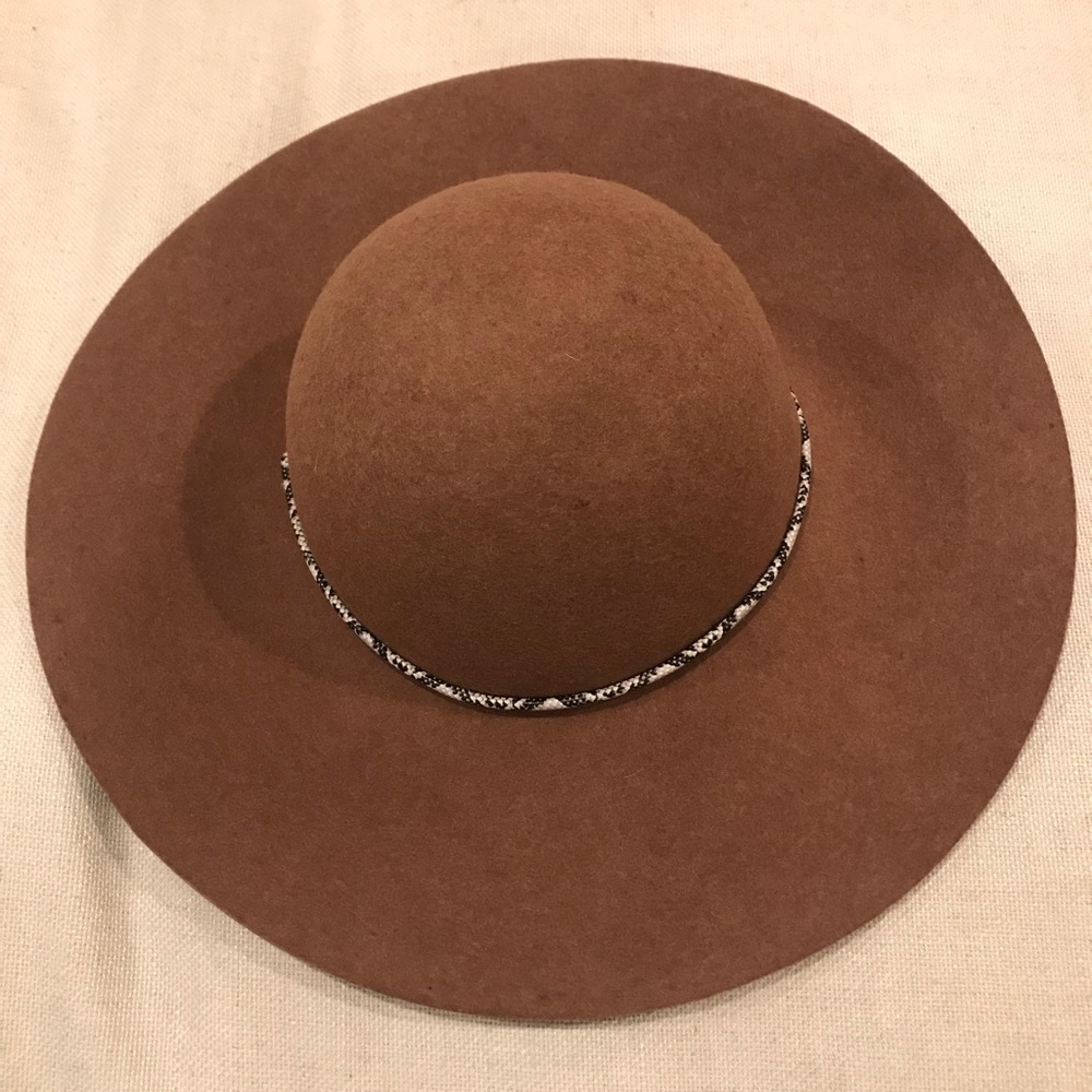 Genie, Eugenia Kim, wool hat. New, never worn.
